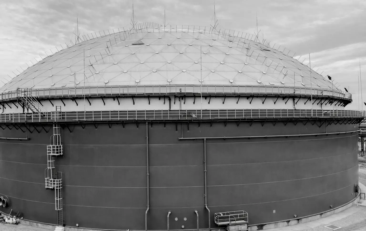 Process Equipment and Tank Installation